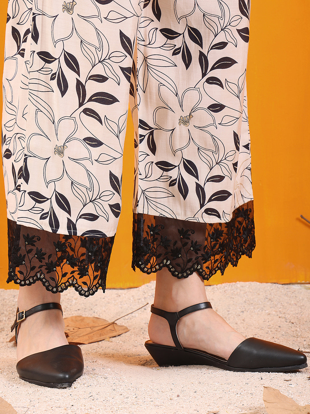 Embroidered and Floral Printed Lace Detailed Kurta with Palazzo pant & Dupatta