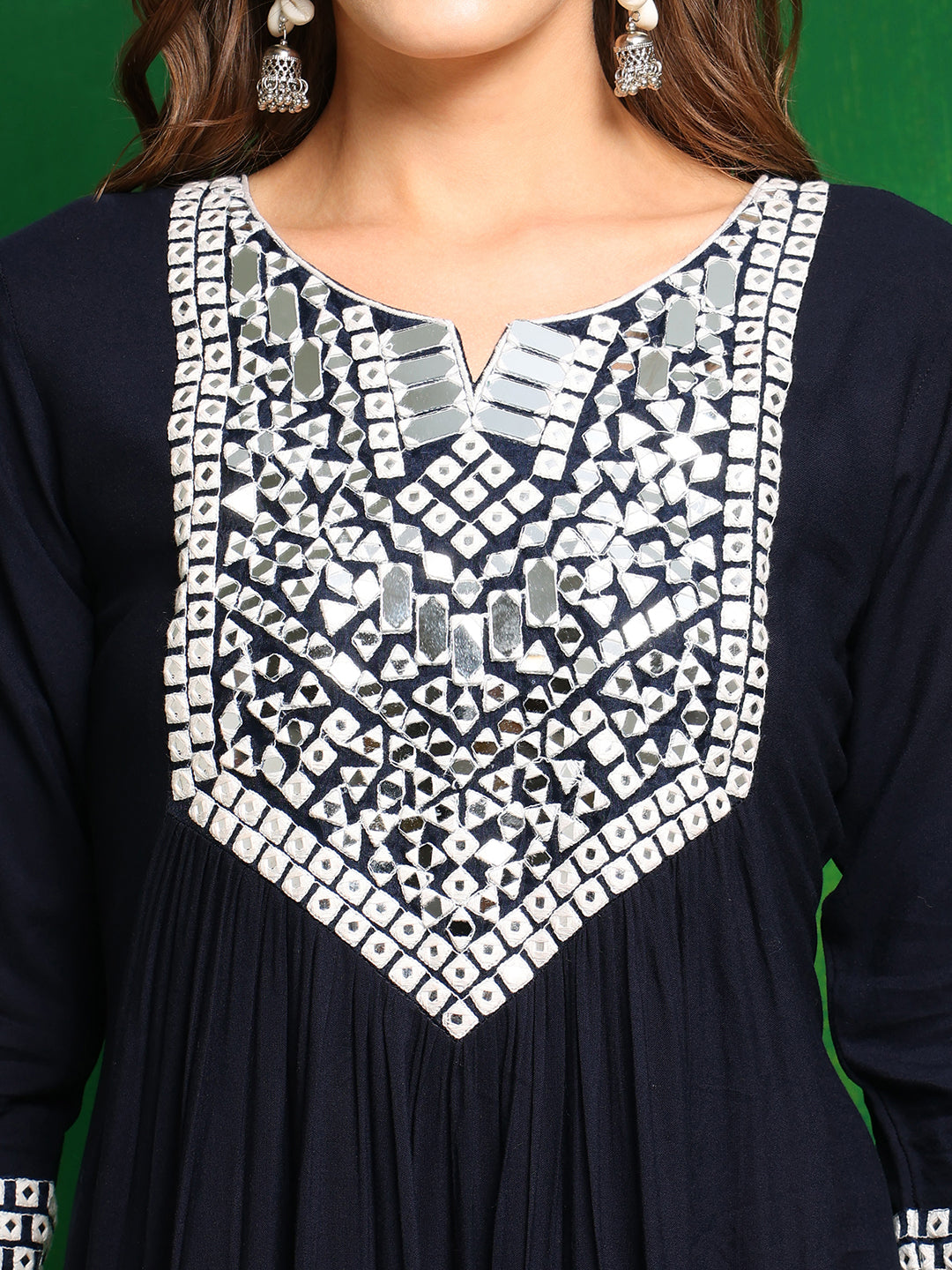 Mirror Embroidered Kurta with pant & Necklace Dupatta