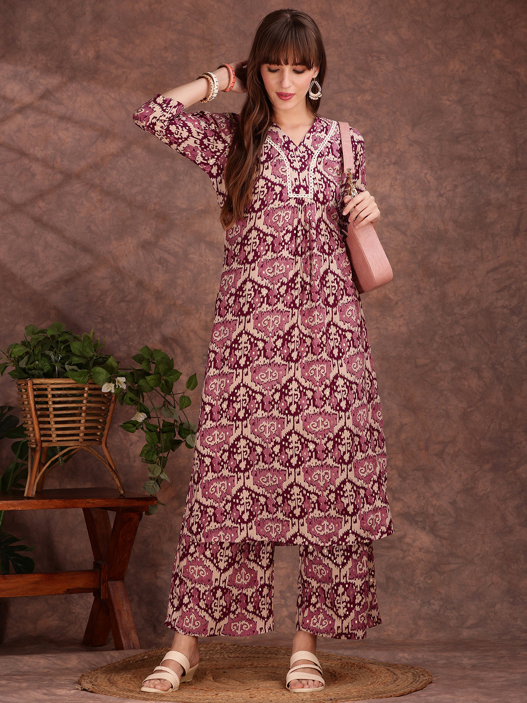 Ethnic Motifs Printed Lace detailing Kurta and palazzo