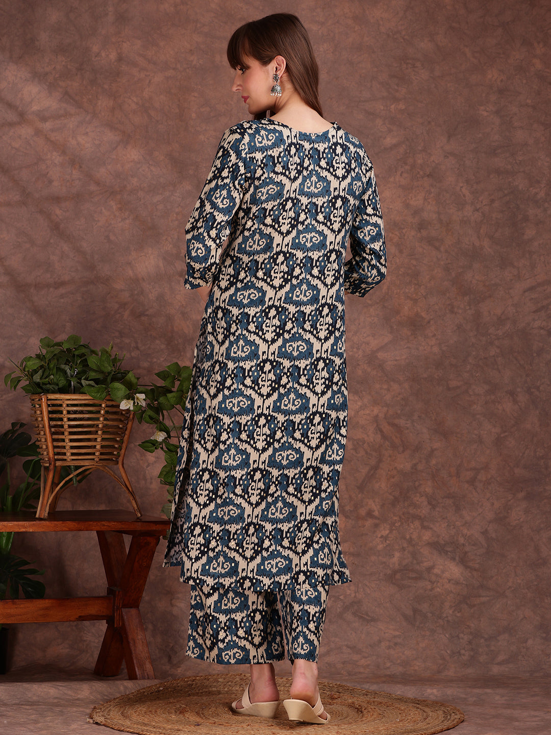 Ethnic Motifs Printed Lace detailing Kurta and palazzo