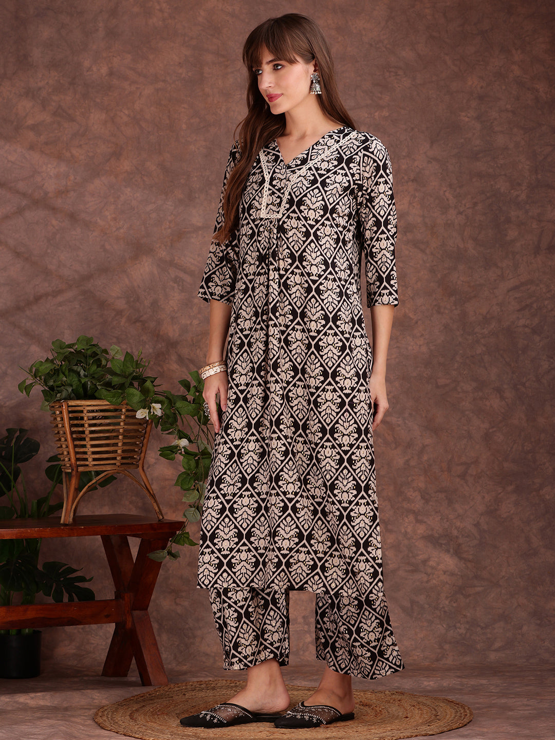 Ethnic Motifs Printed Lace detailing Kurta and Palazzo