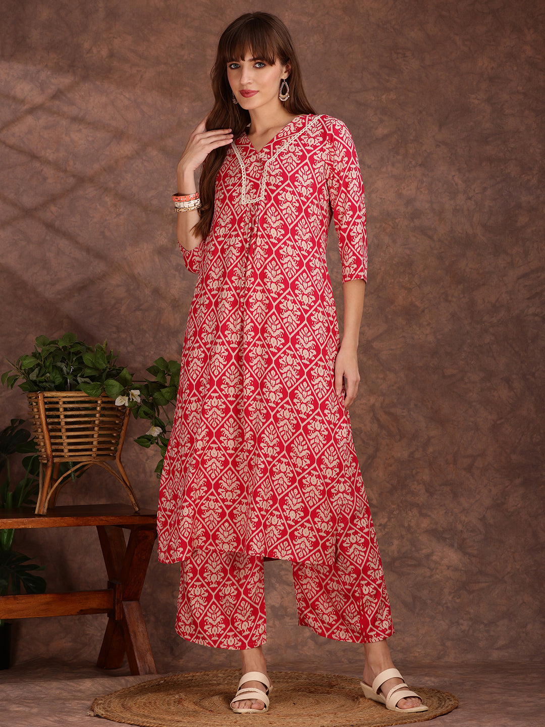 Ethnic Motifs Printed Lace detailing Kurta and Palazzo