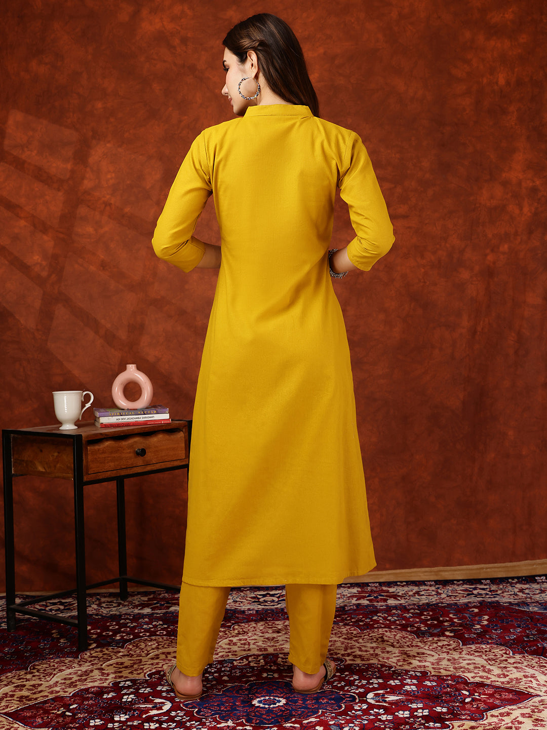 Placement floral front buttoned Kurta with Pant