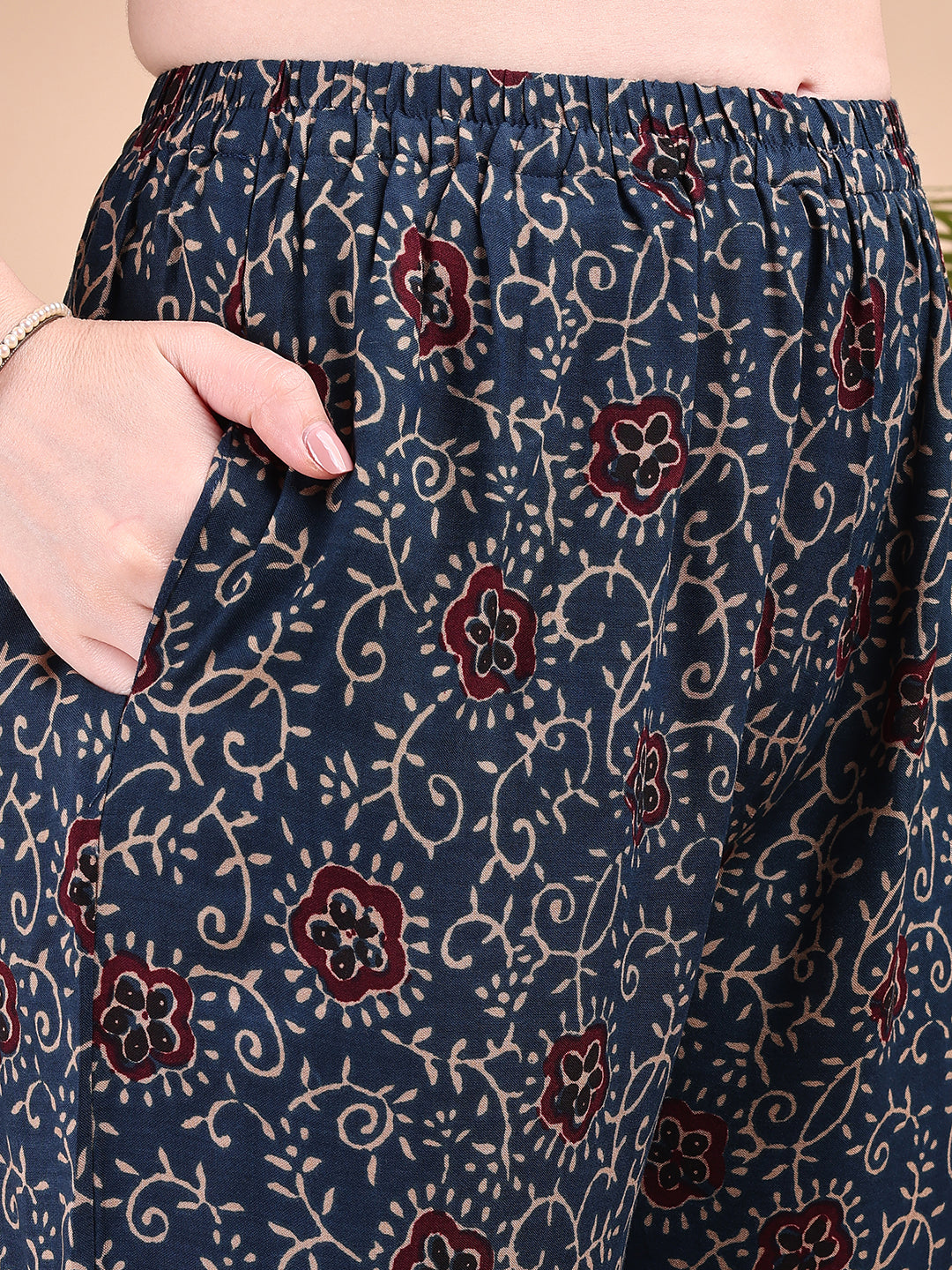 Intricate floral and paisley motifs Co-ords