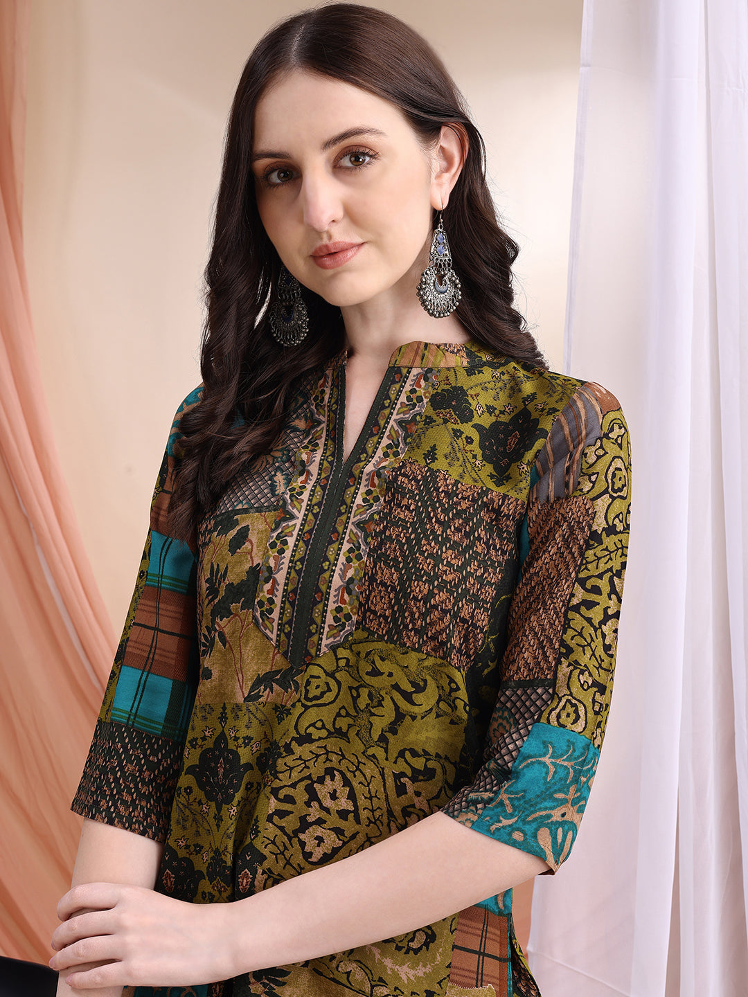 Intricate Floral and Paisley Motifs Co-ords
