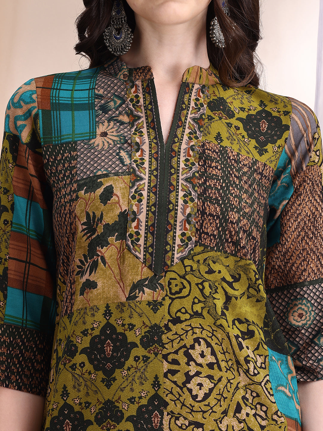 Intricate Floral and Paisley Motifs Co-ords