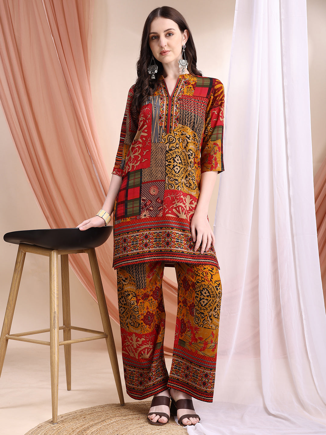 Intricate Floral and Paisley Motifs Co-ords