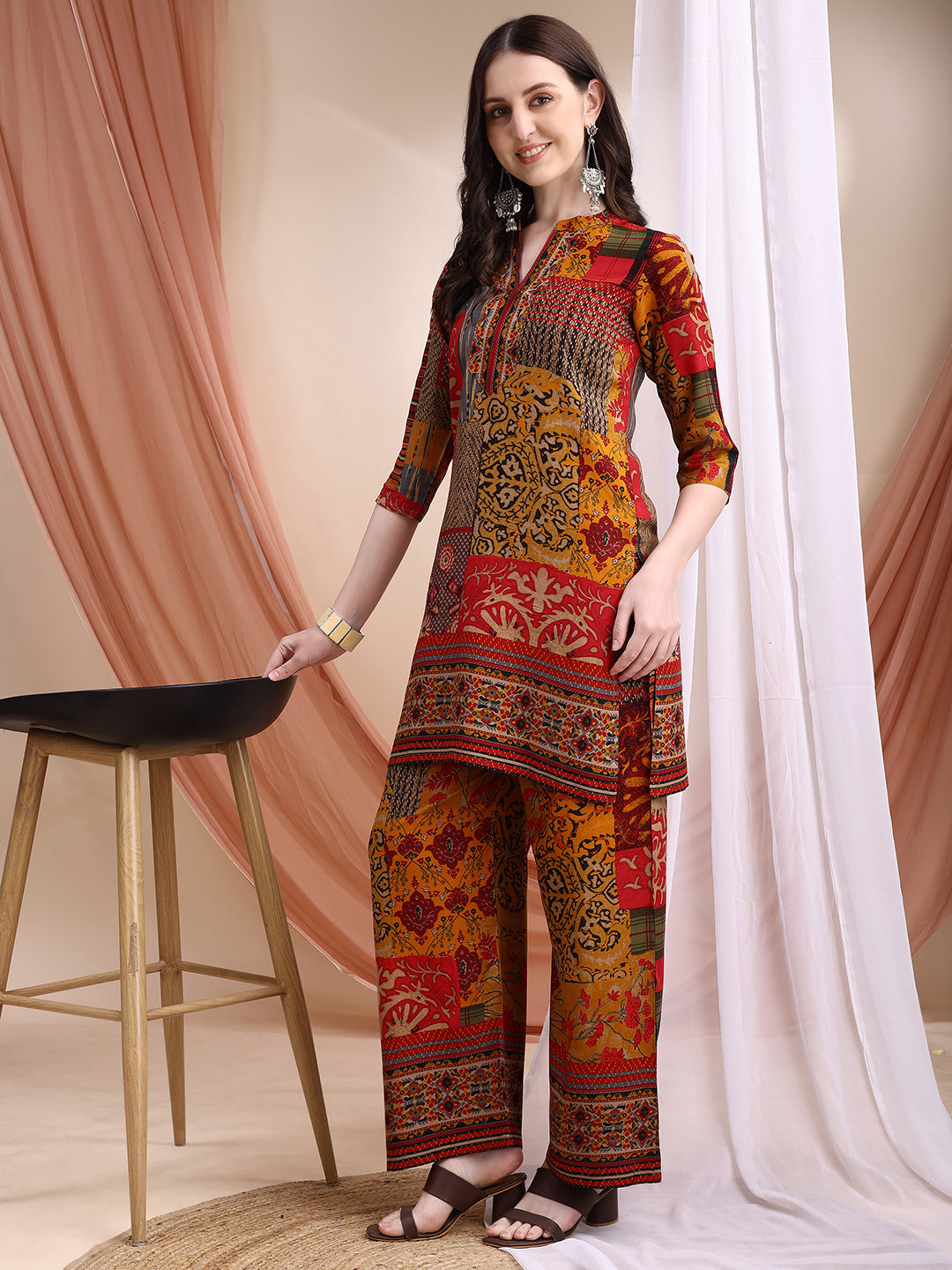 Intricate Floral and Paisley Motifs Co-ords