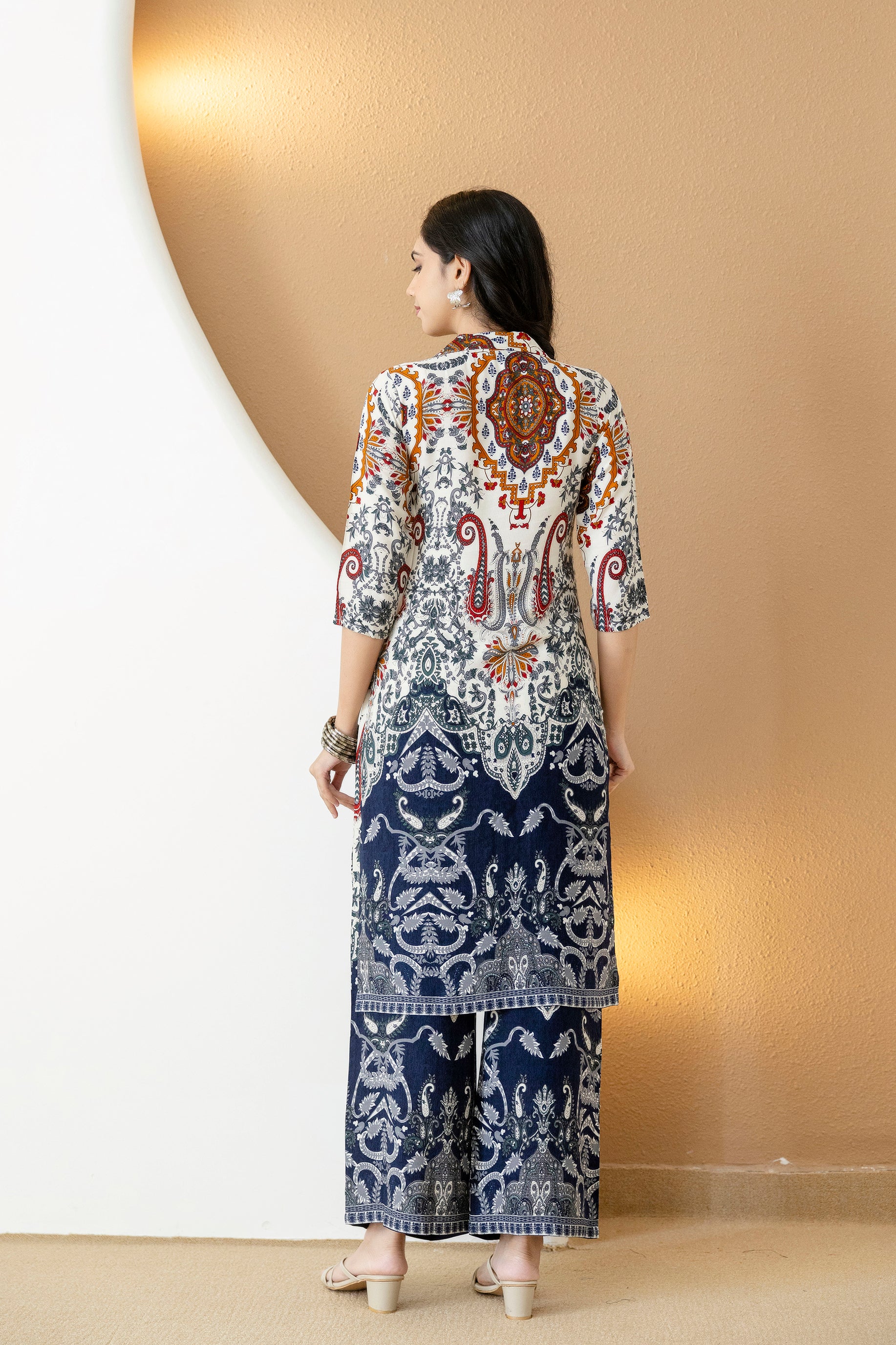 Paisley and ethnic motif printed Kurta with Palazzo