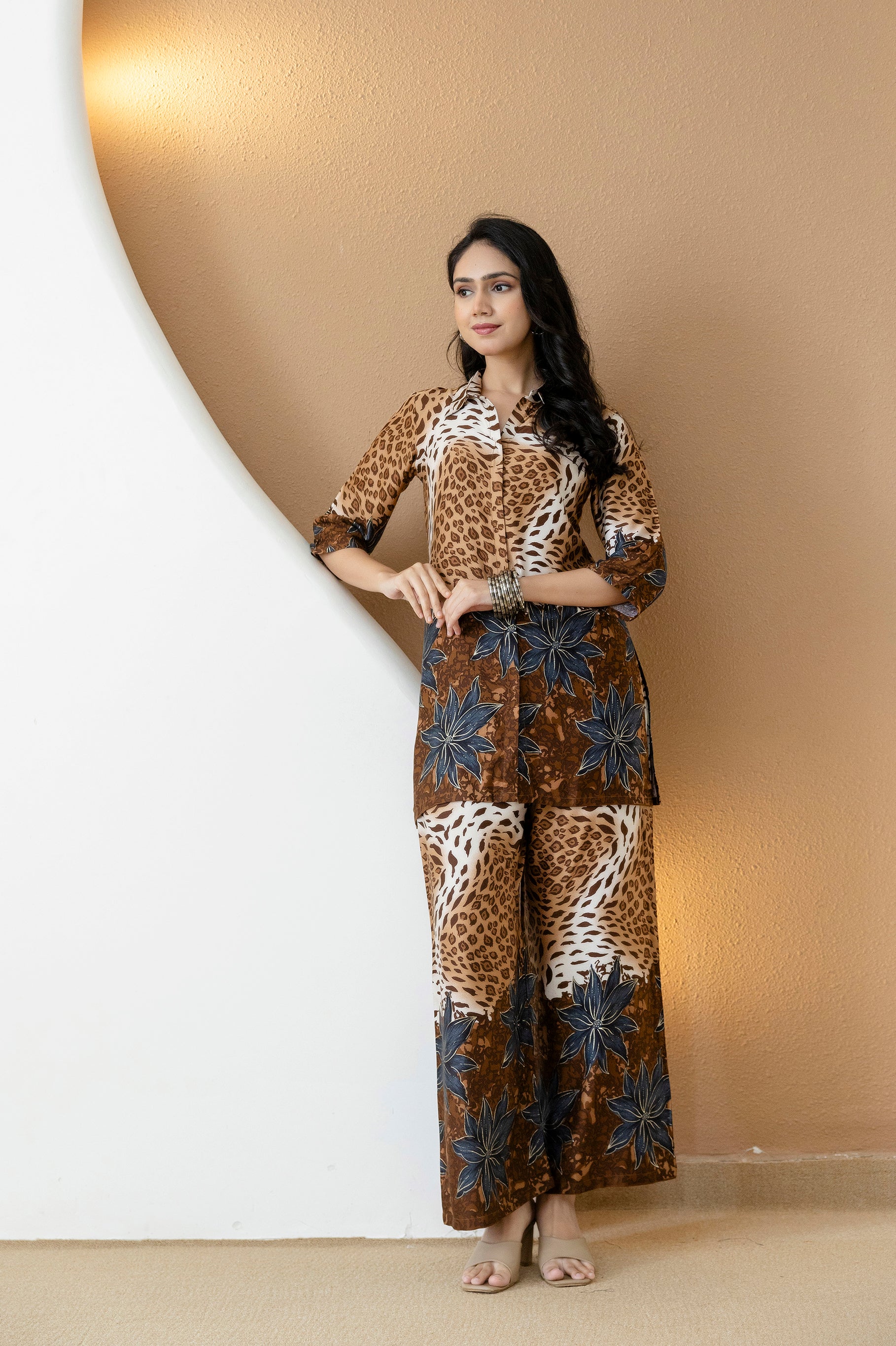 Animal & Floral motifs Printed Ethnic Co-ord Set