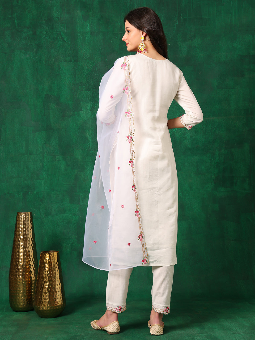 Embroidered Kurta with Pant & Embroidered Organza Dupatta
