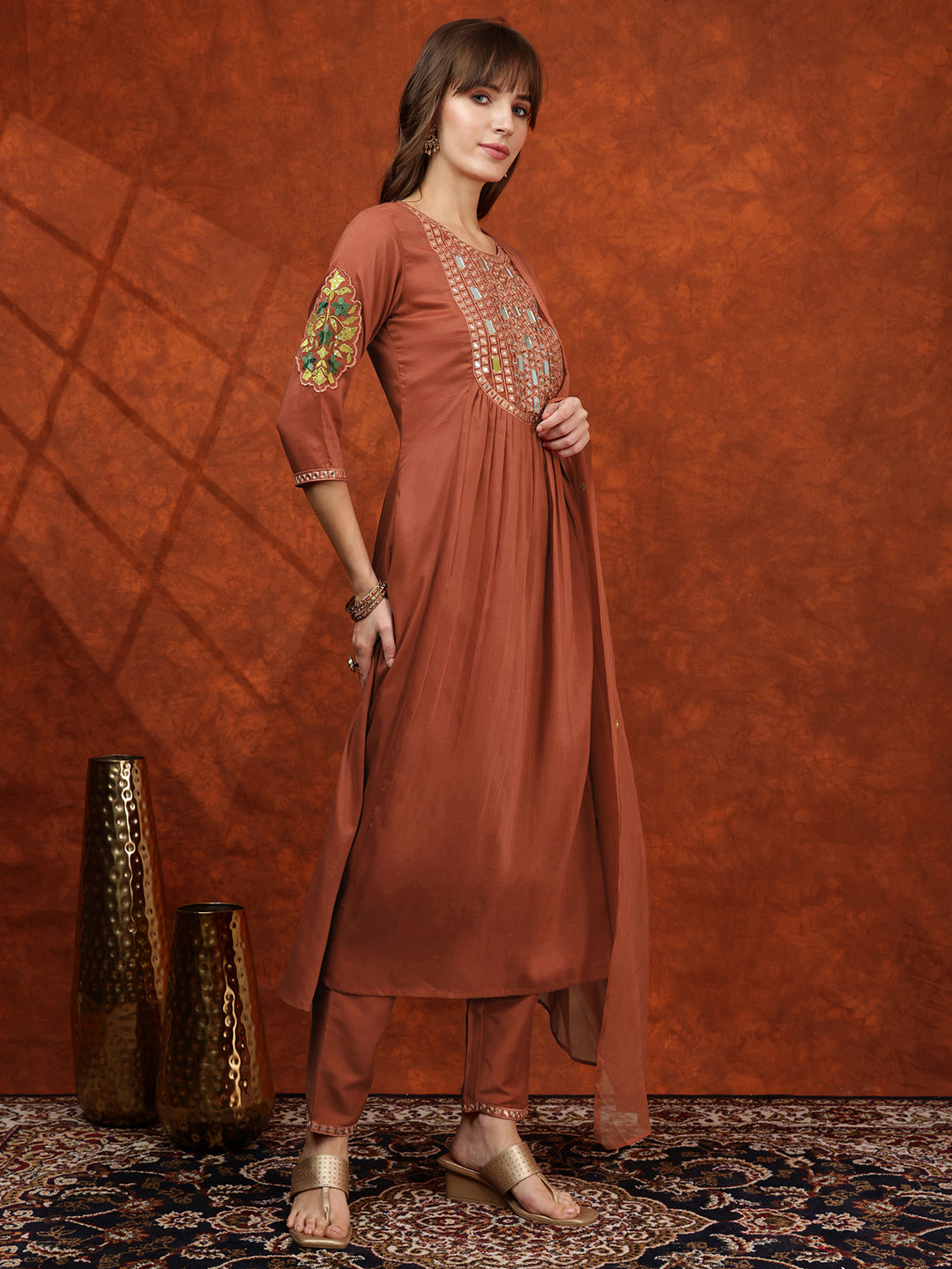 Mirror Embroidered Kurta with Pant & Embroidered Dupatta