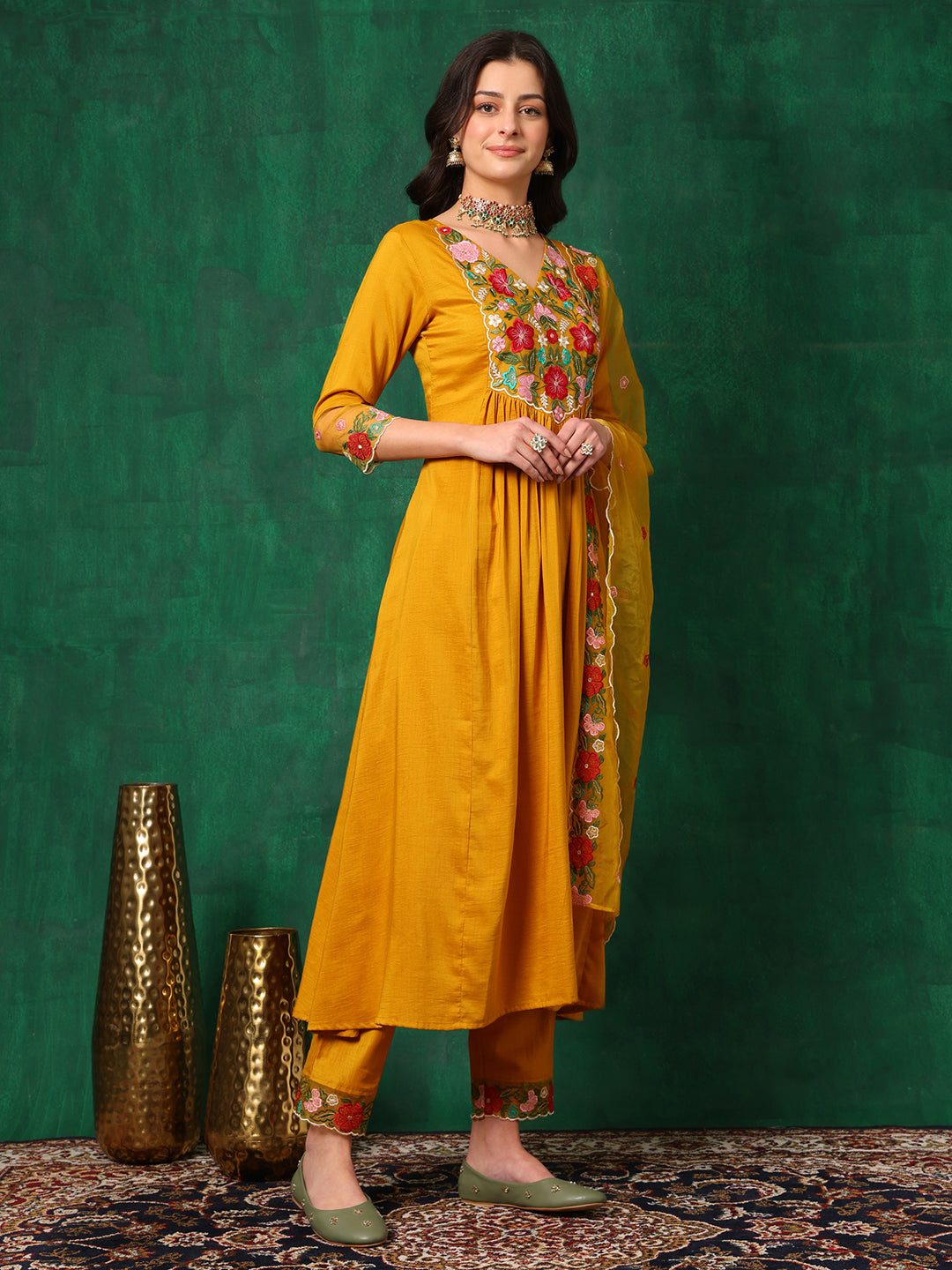 Aline Embroidered Kurta with Pant & Embroidered Dupatta