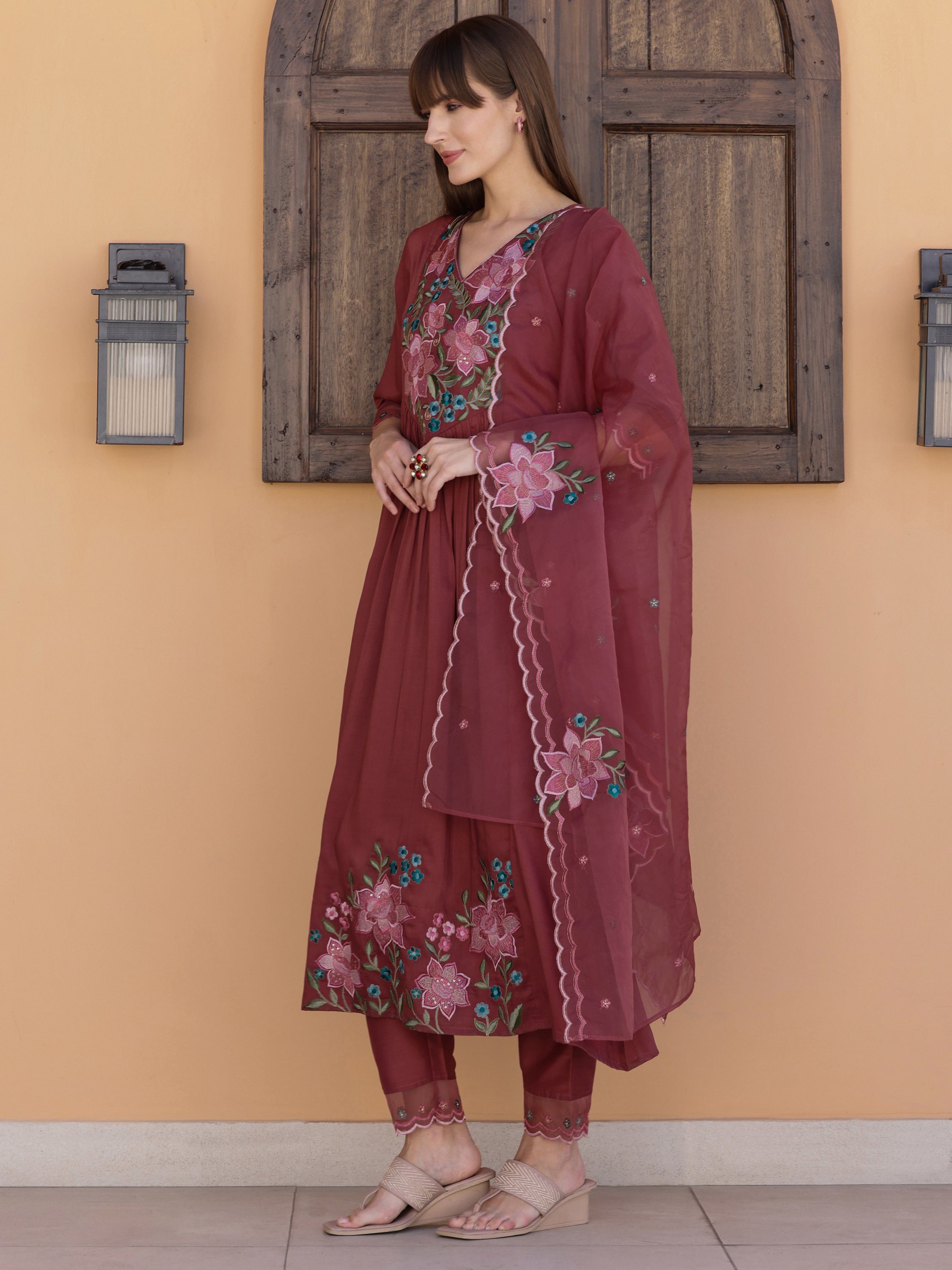 Aline Embroidered Kurta with Pant & Embroidered Dupatta