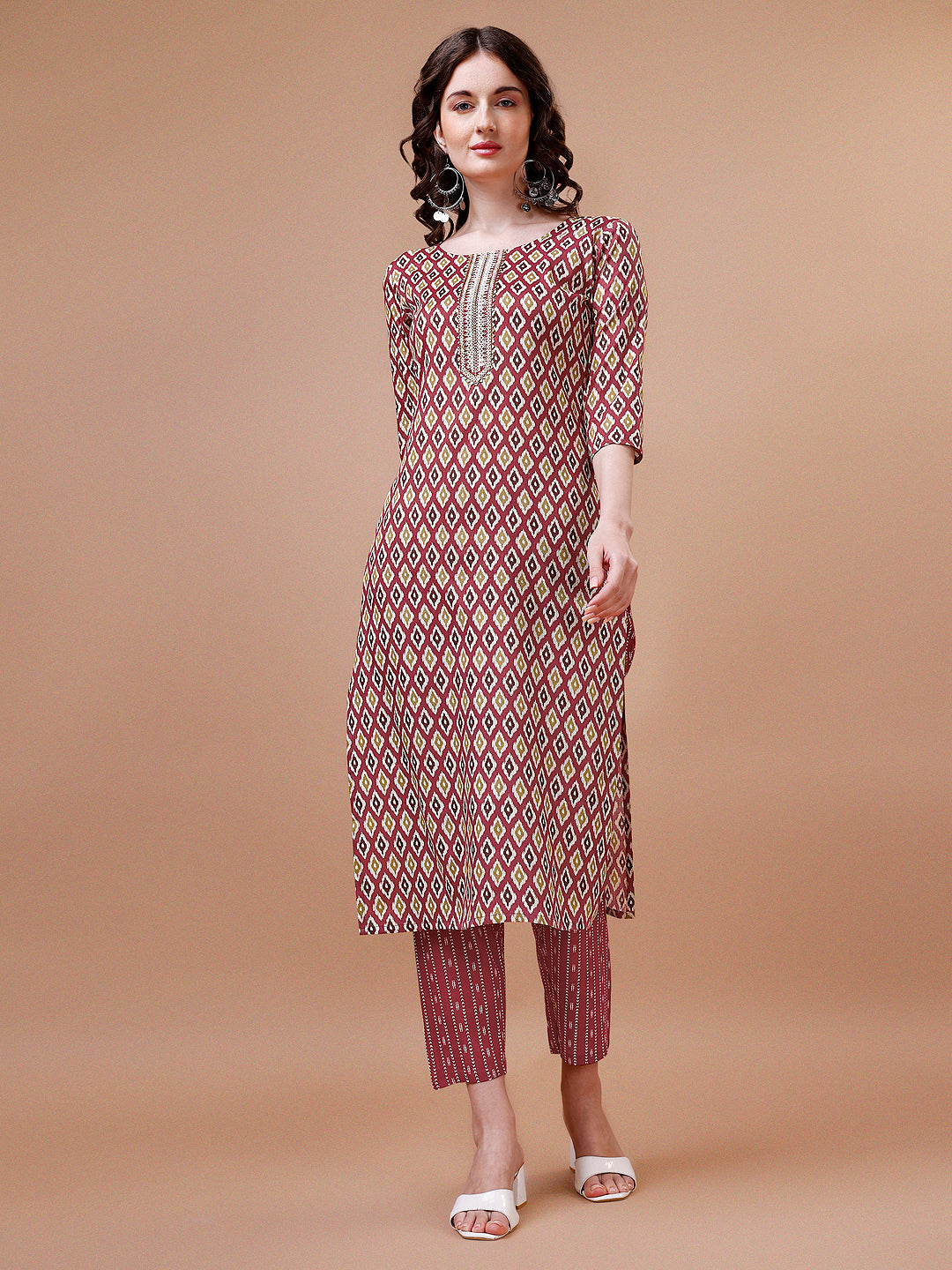 Motifs Printed Kurta with pant & dupatta