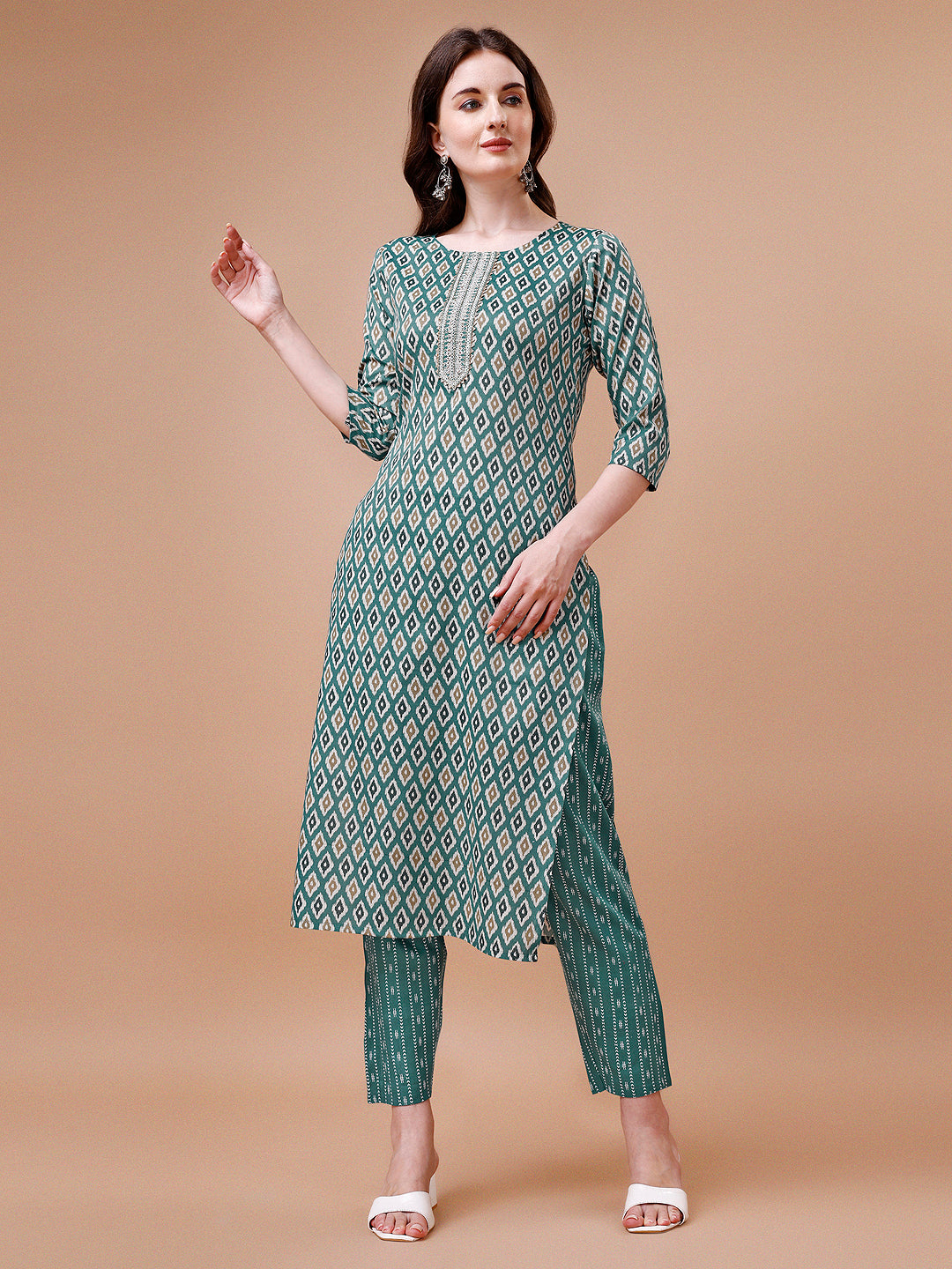 Motifs Printed Kurta with pant & dupatta