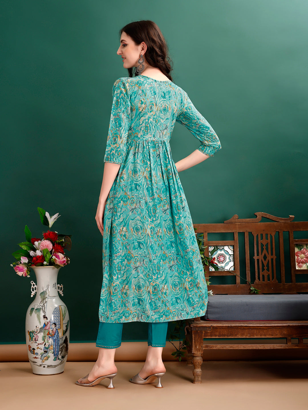 Alia Cut Floral Printed & Embroidered Kurta with pant & dupatta Set Luxury Premium