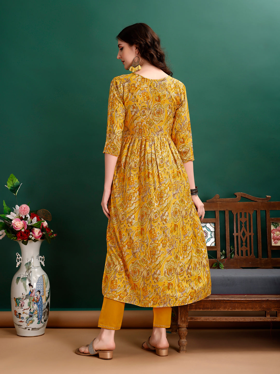 Alia Cut Floral Printed & Embroidered Kurta with pant & dupatta Set Luxury Premium