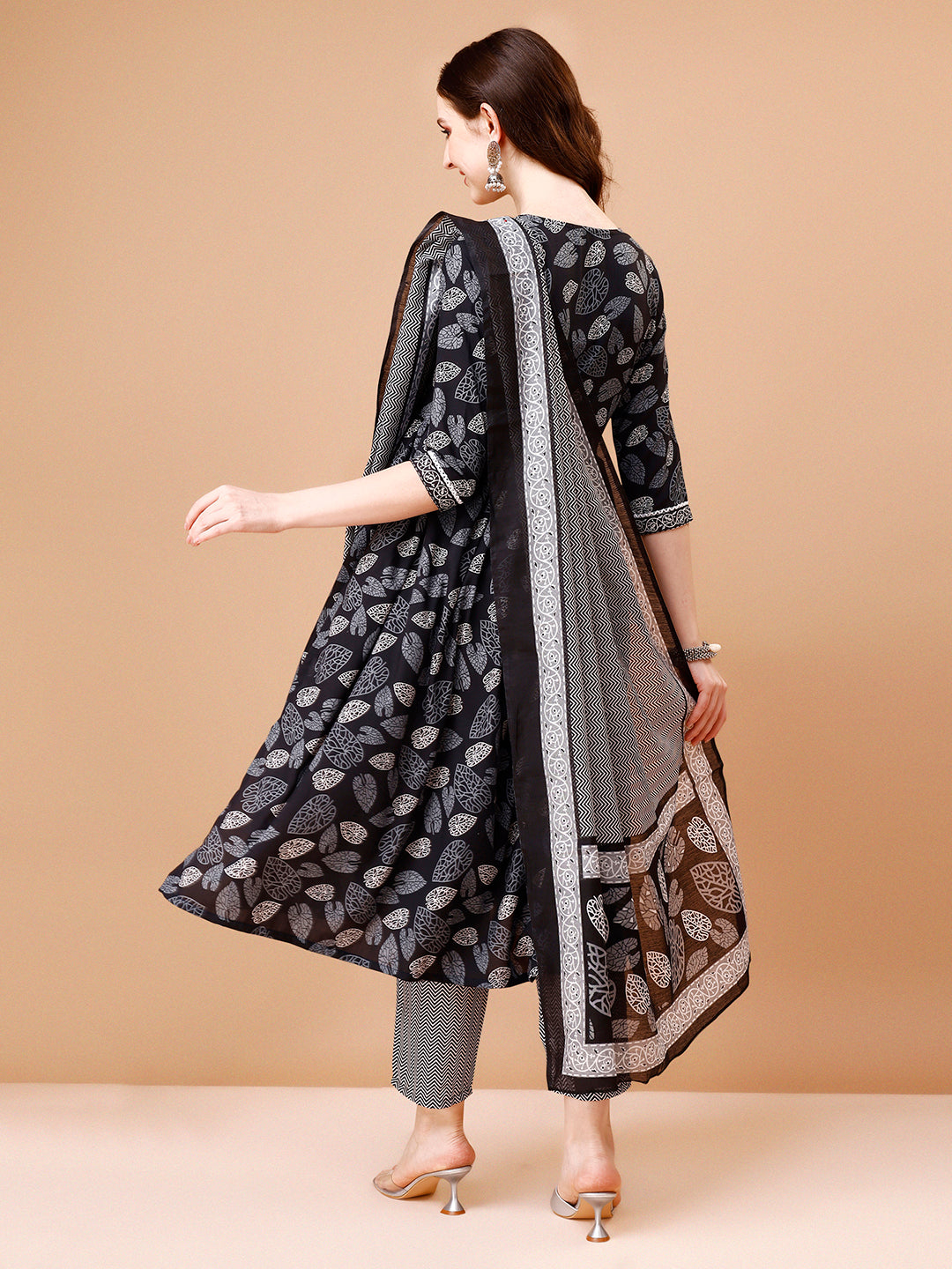 Leaf Printed Flared Kurta with pant & dupatta