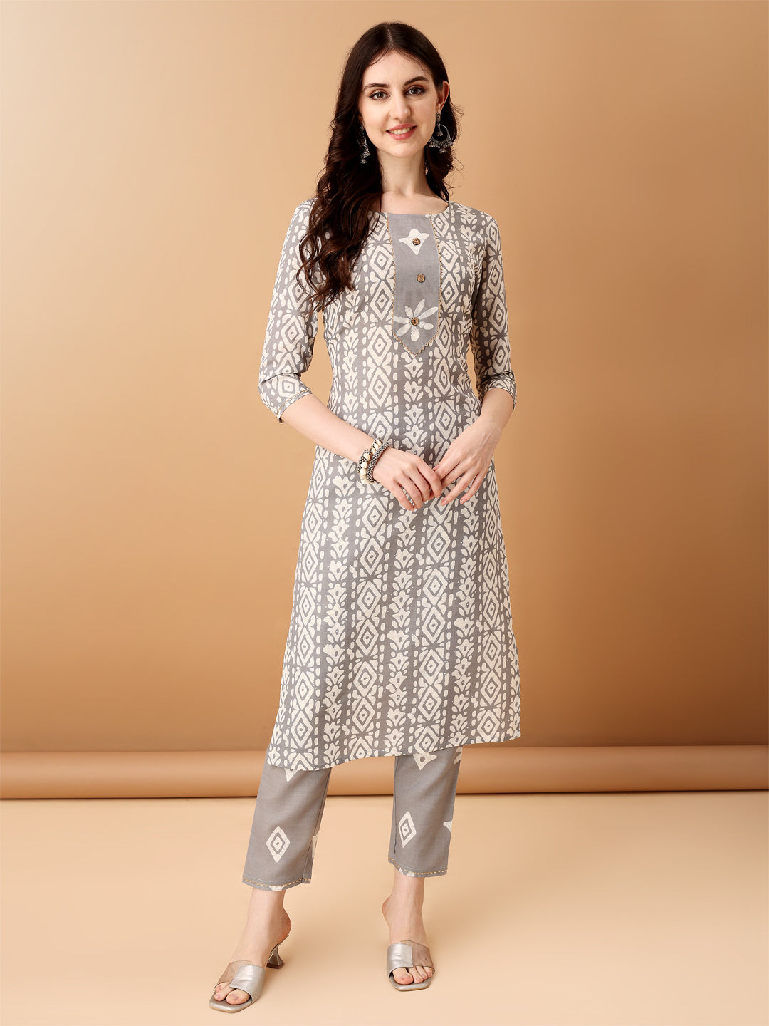 Bandhani Printed Cotton Kurta with pant & dupatta