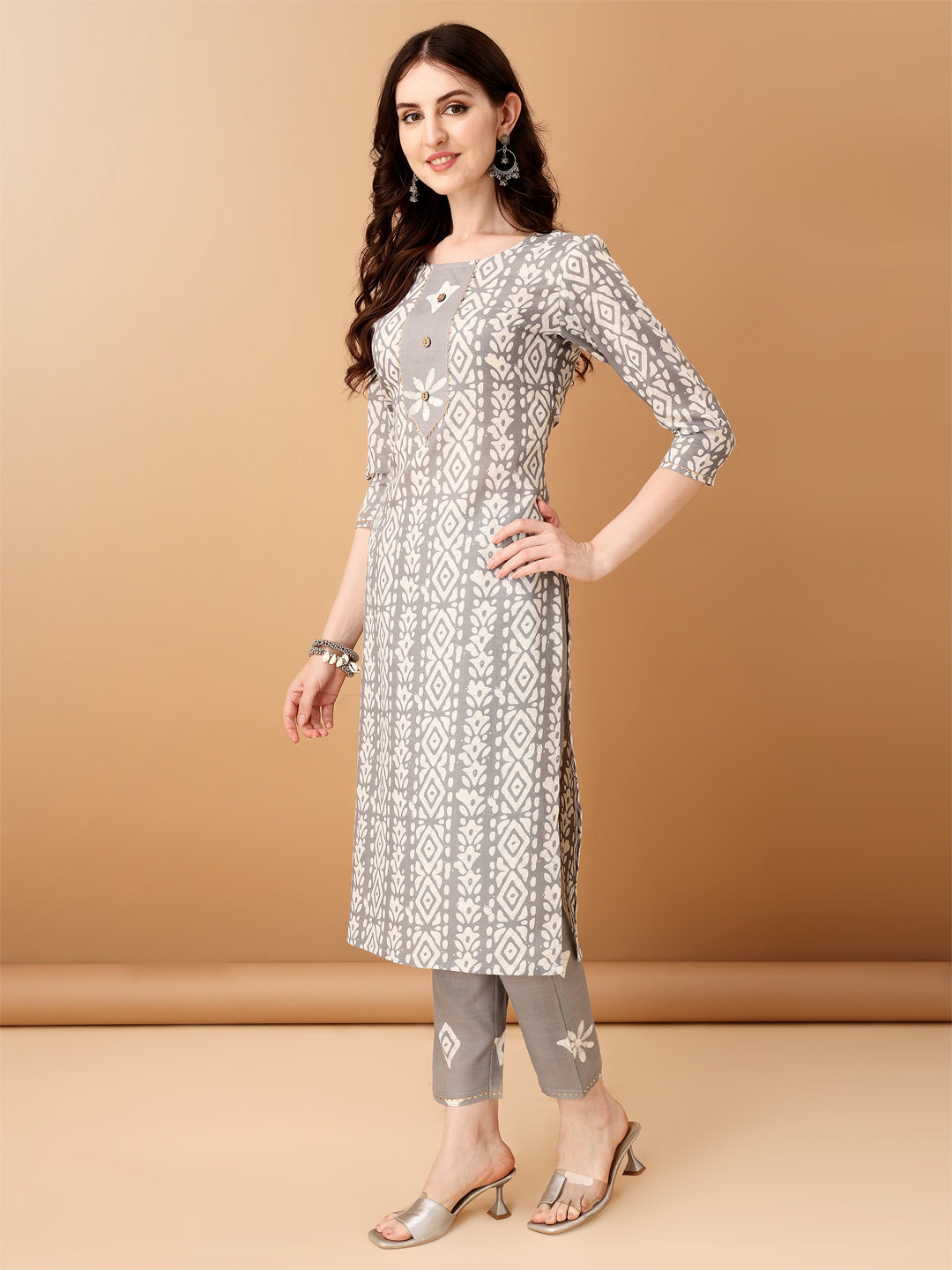 Bandhani Printed Cotton Kurta with pant & dupatta