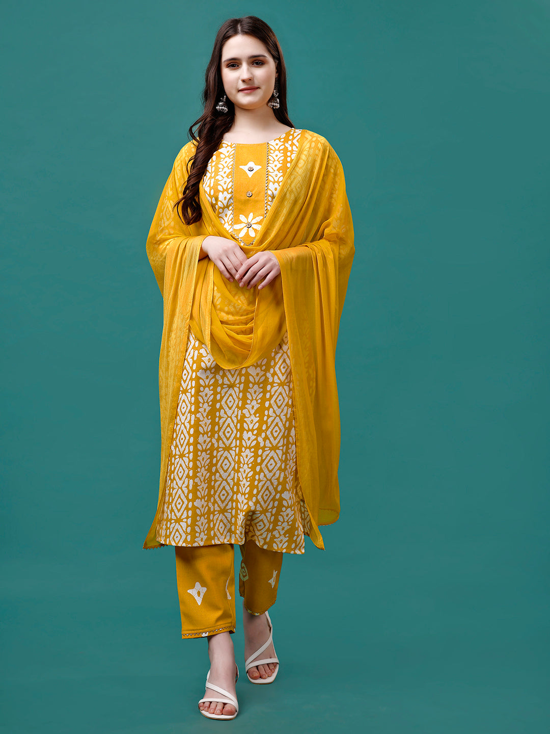 Bandhani Printed Cotton Kurta with pant & dupatta