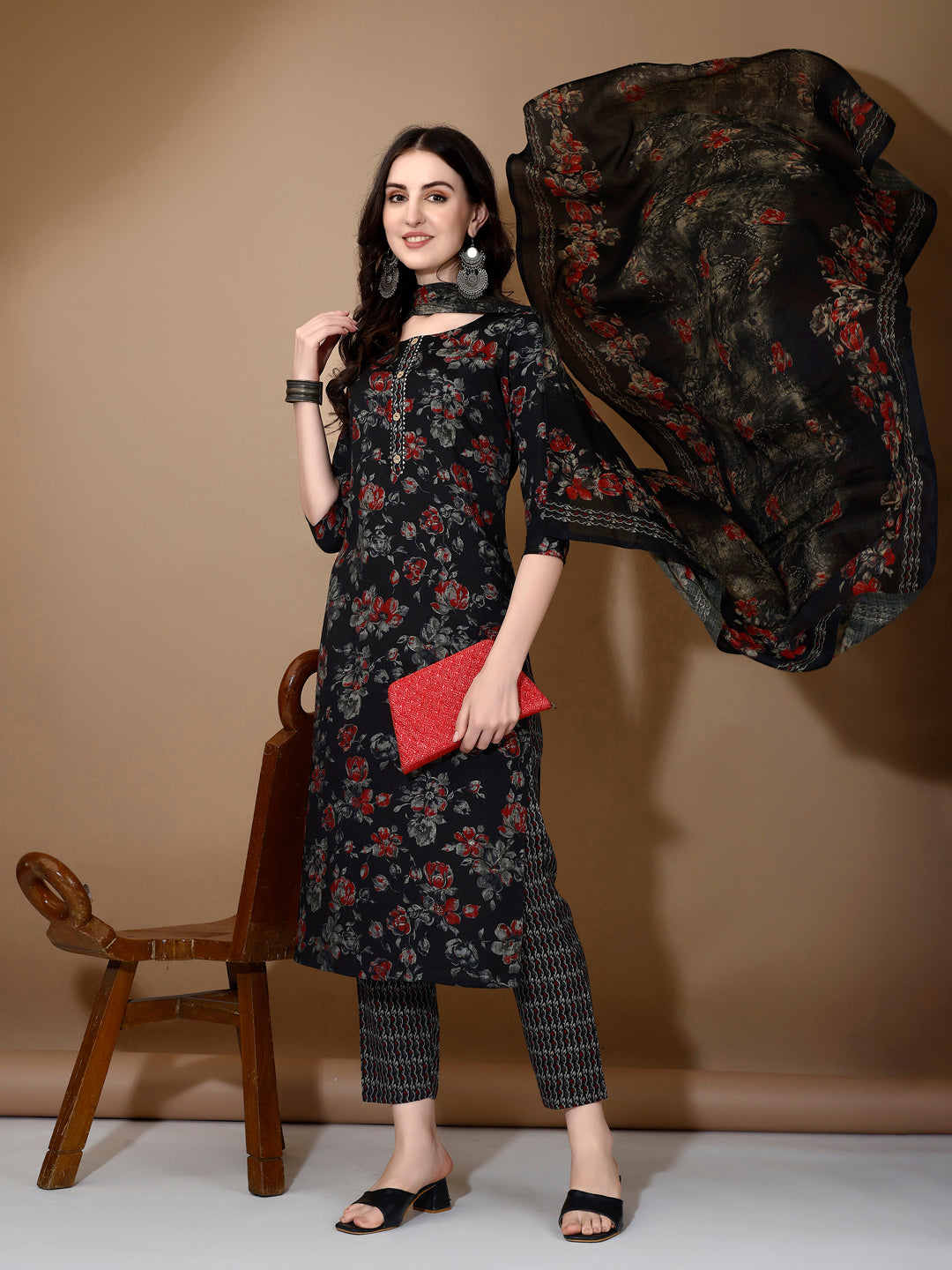 Floral Printed Kurta with pant & dupatta