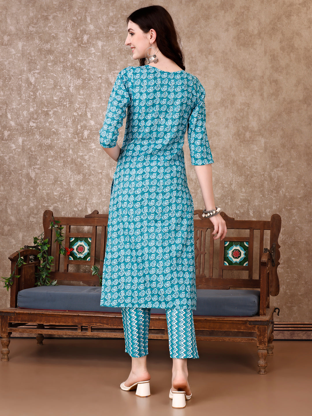 Leaf Printed Kurta With printed Pant & Dupatta