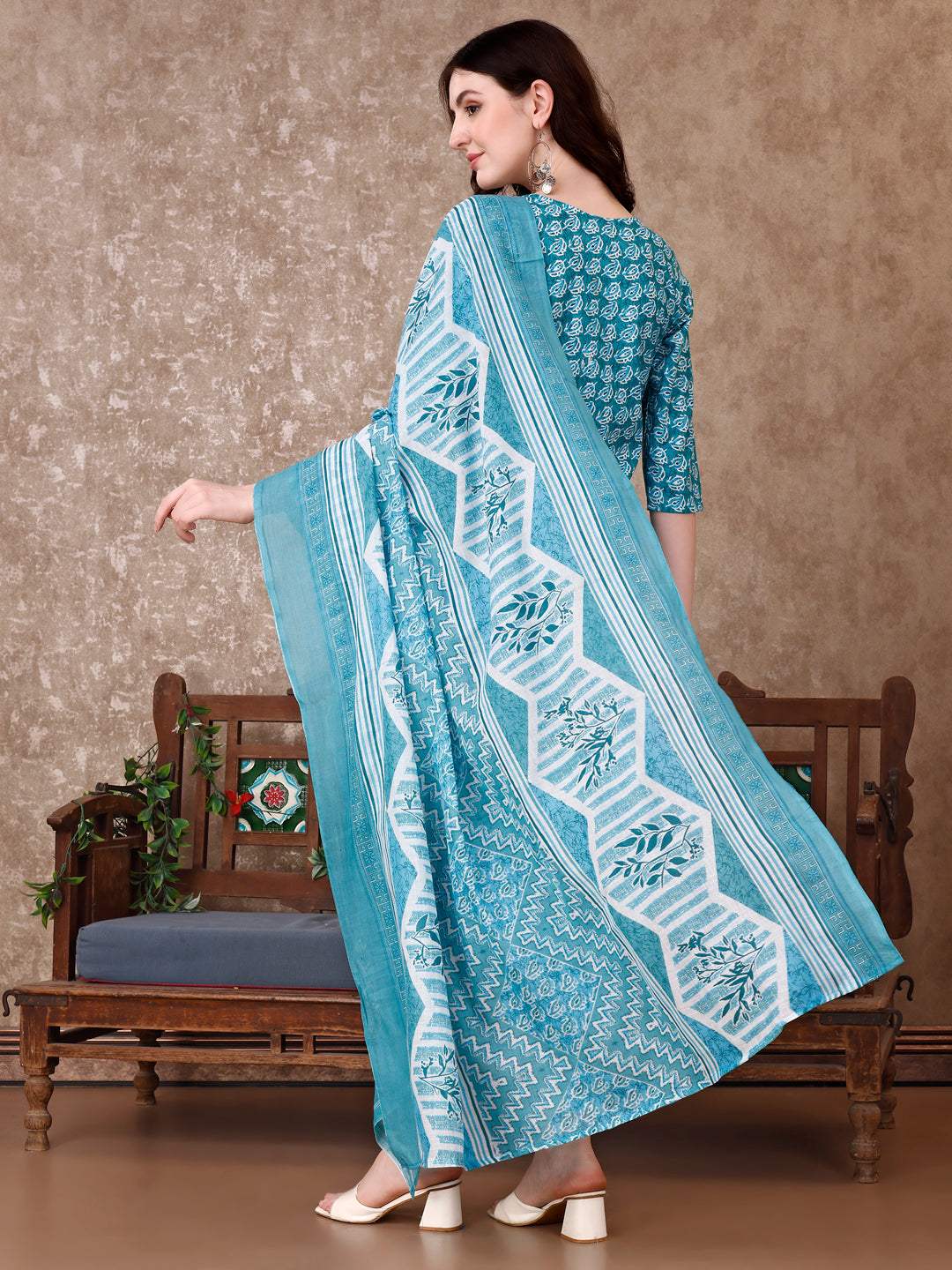 Leaf Printed Kurta With printed Pant & Dupatta