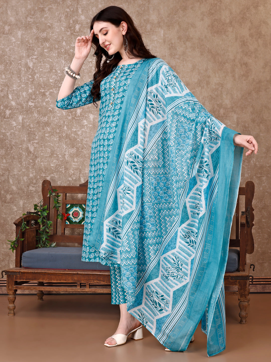 Leaf Printed Kurta With printed Pant & Dupatta