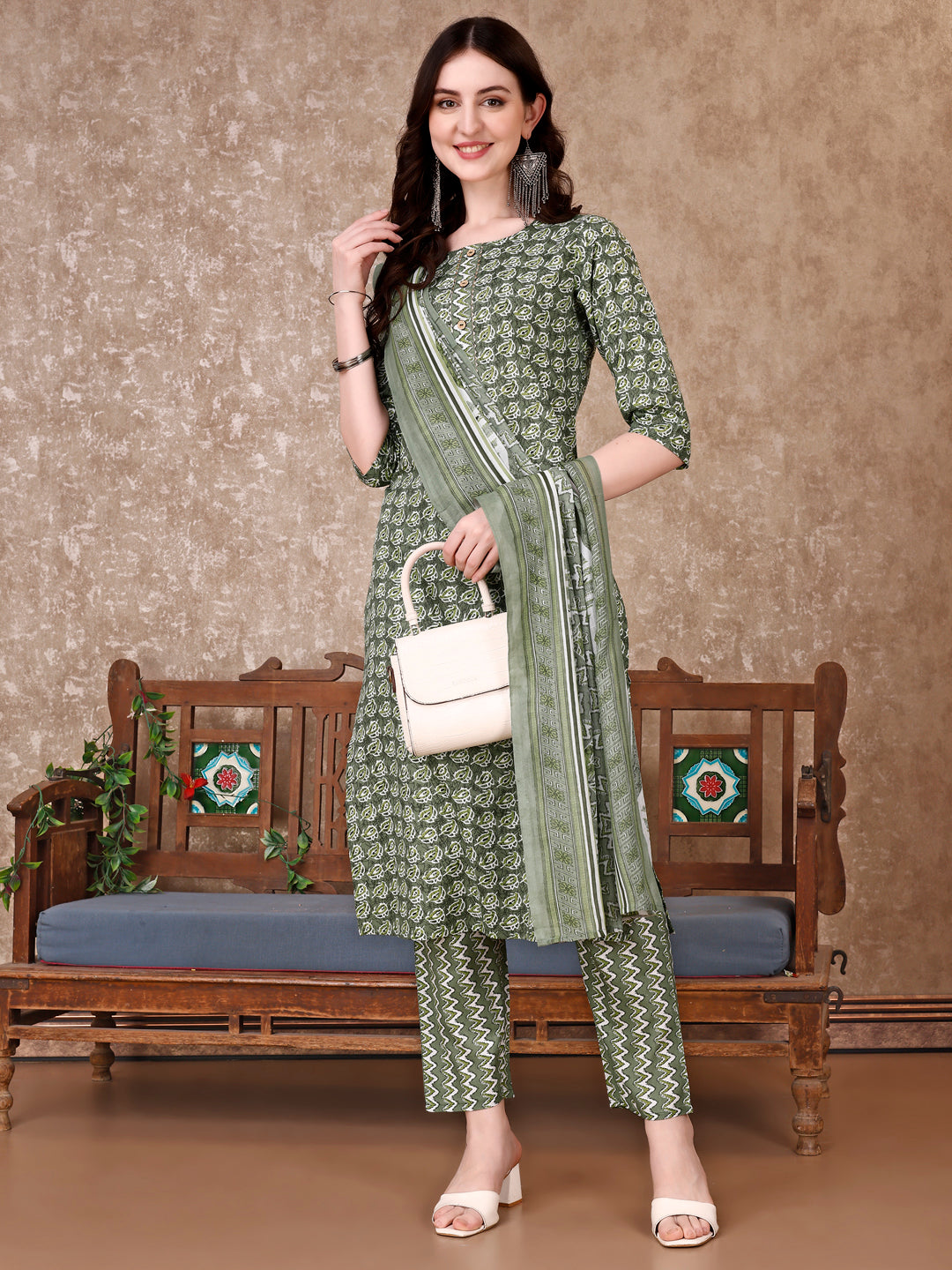 Leaf Printed Kurta With printed Pant & Dupatta