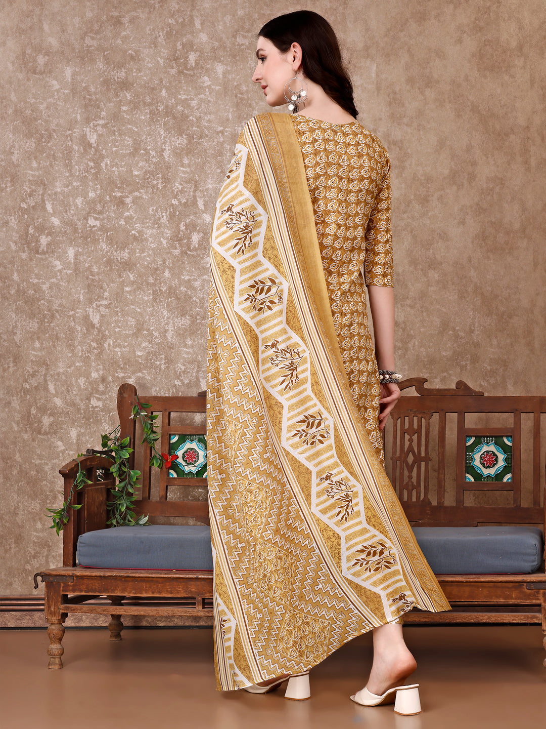 Leaf Printed Kurta With printed Pant & Dupatta