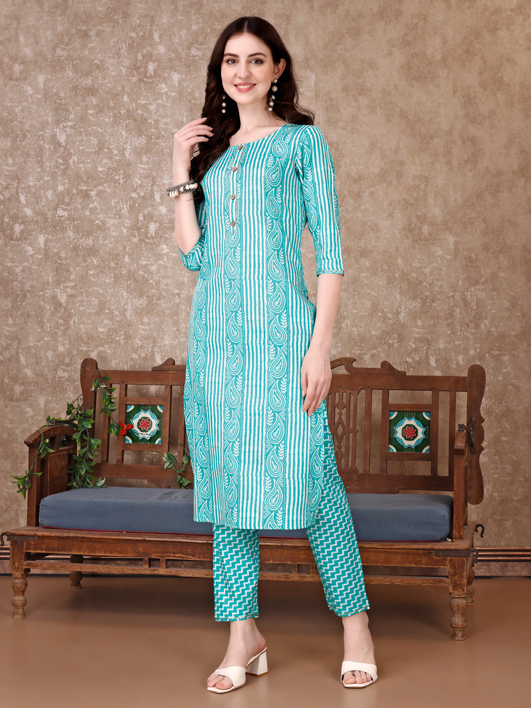 Printed Kurta With printed Pant & Dupatta