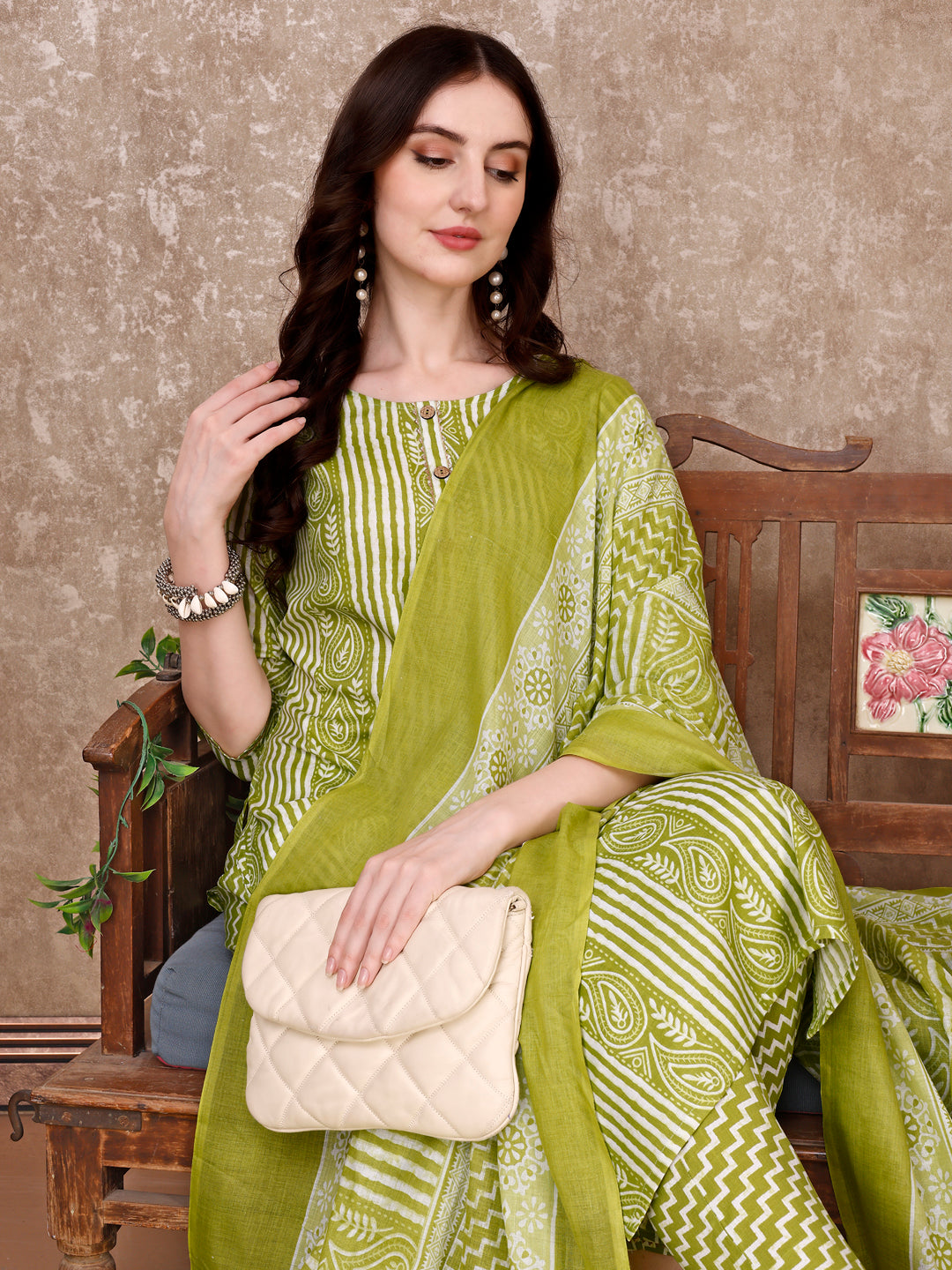 Printed Kurta With printed Pant & Dupatta