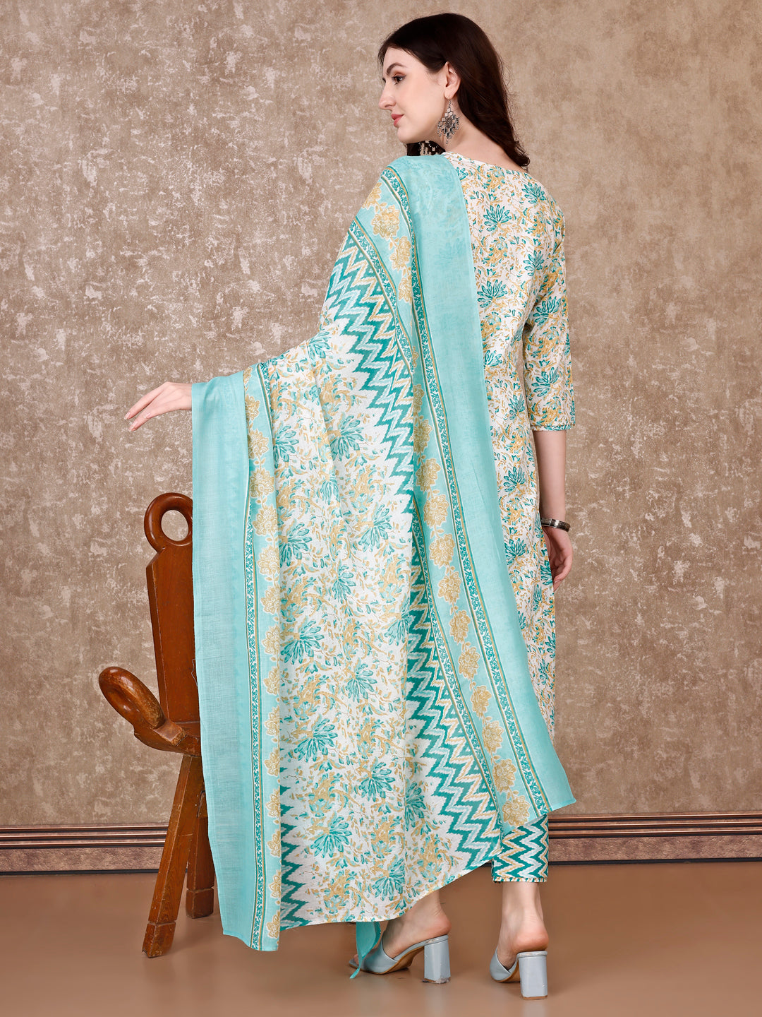 Floral Printed Kurta With printed Pant & Dupatta