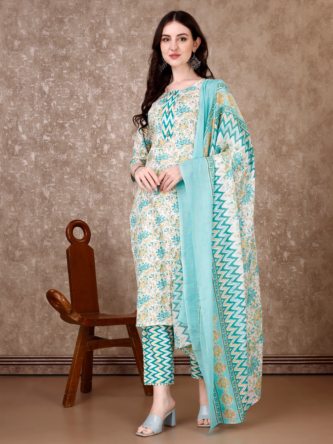 Floral Printed Kurta With printed Pant & Dupatta