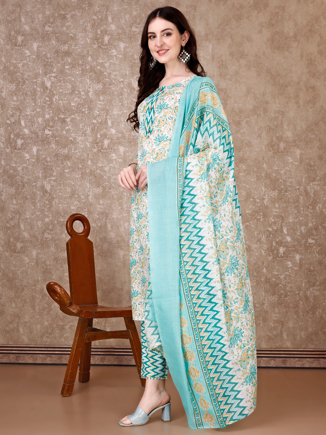 Floral Printed Kurta With printed Pant & Dupatta