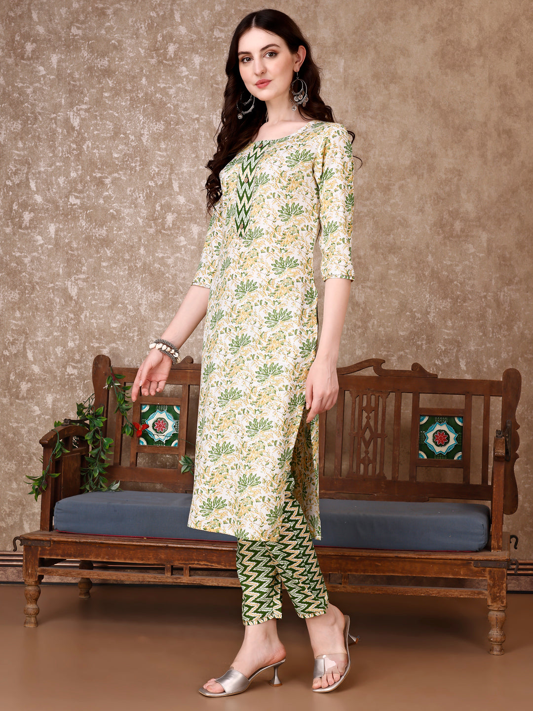 Floral Printed Kurta With printed Pant & Dupatta