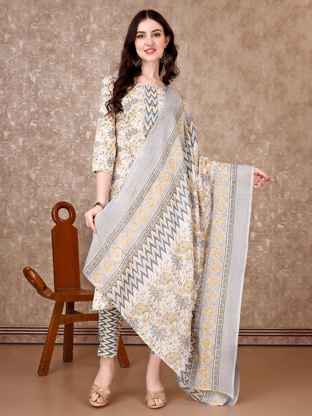 Floral Printed Kurta With printed Pant & Dupatta