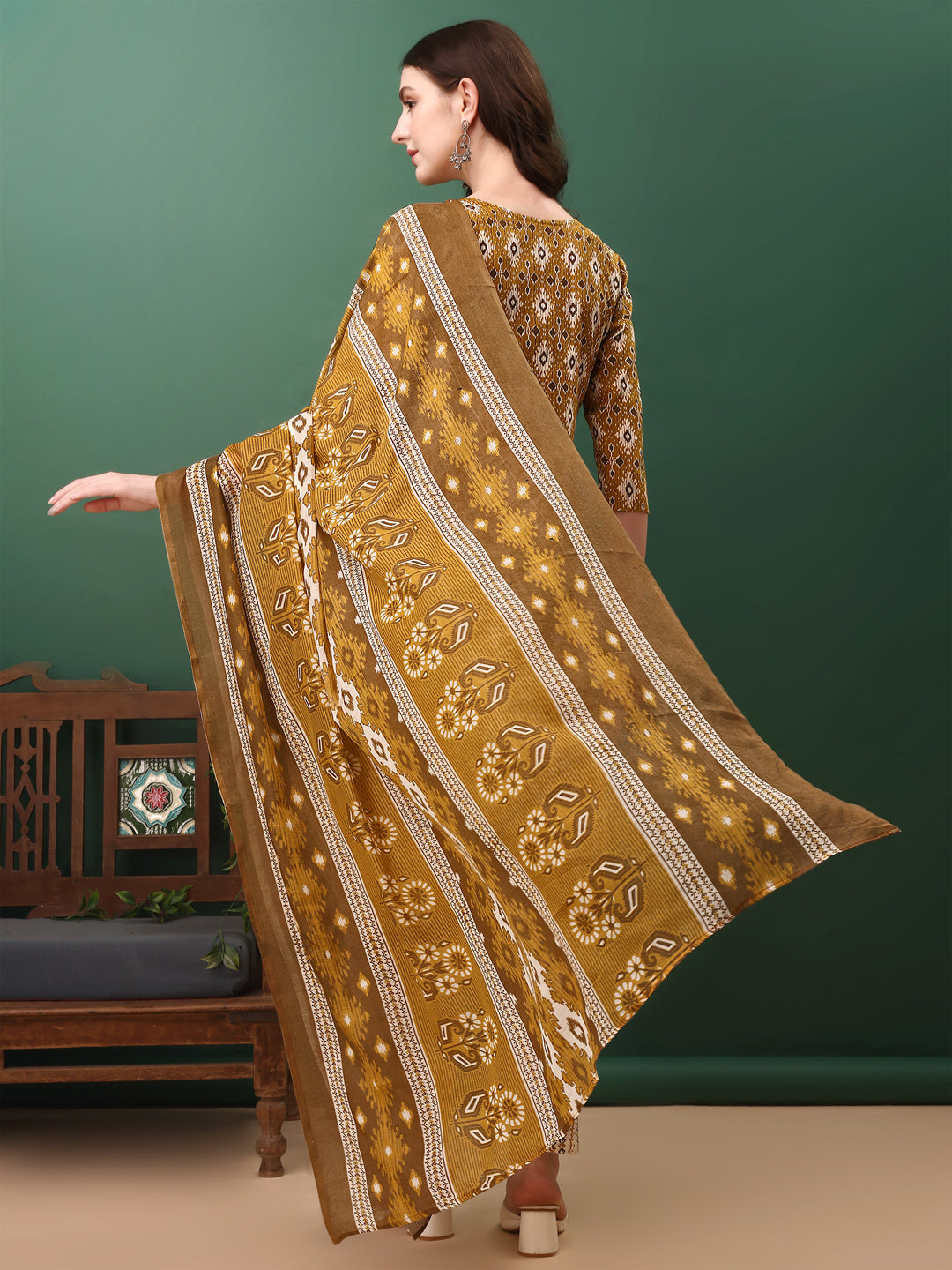 Ethnic Motifs Printed Kurta with Pant & dupatta