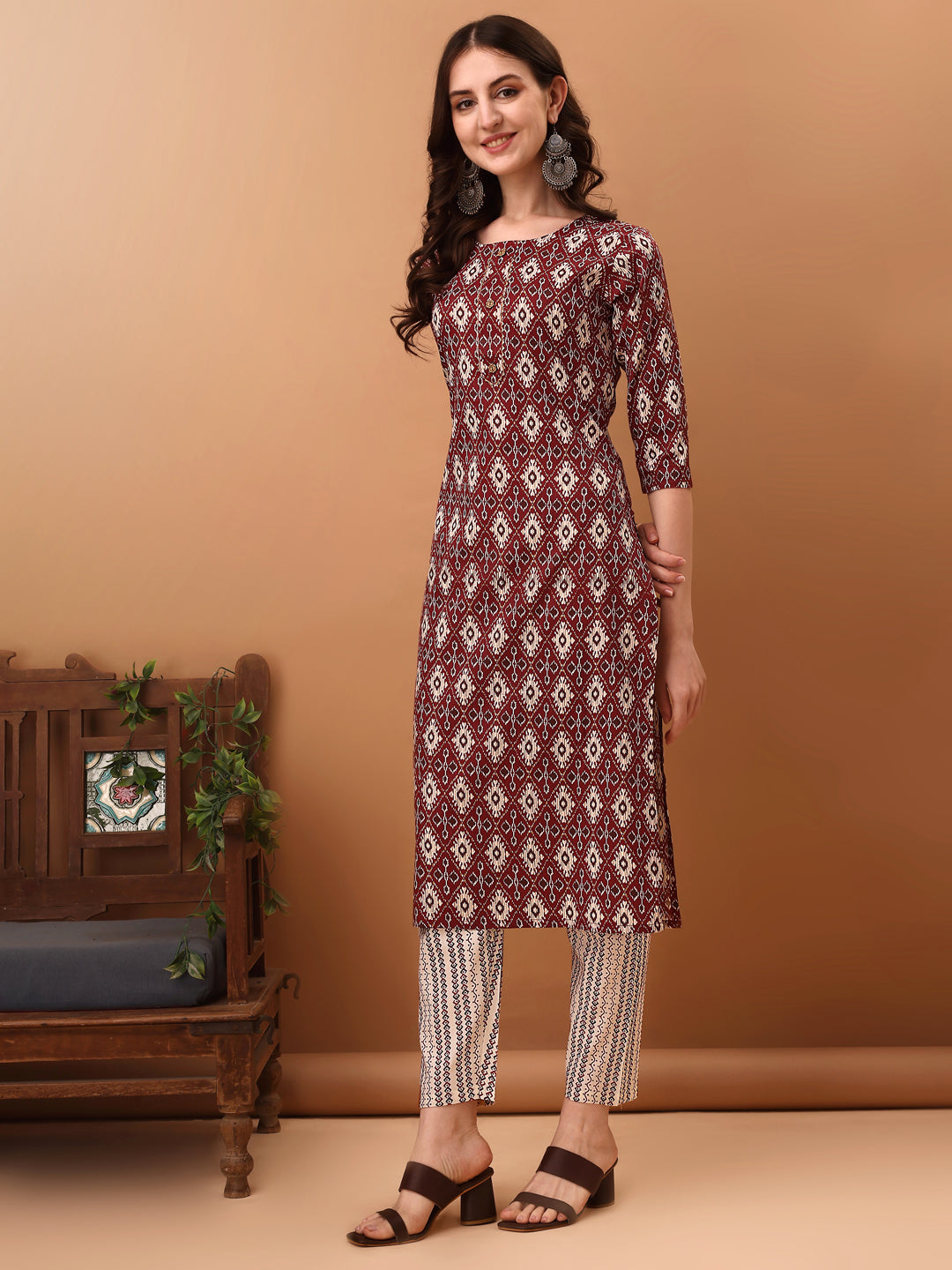 Ethnic Motifs Printed Kurta with Pant & dupatta