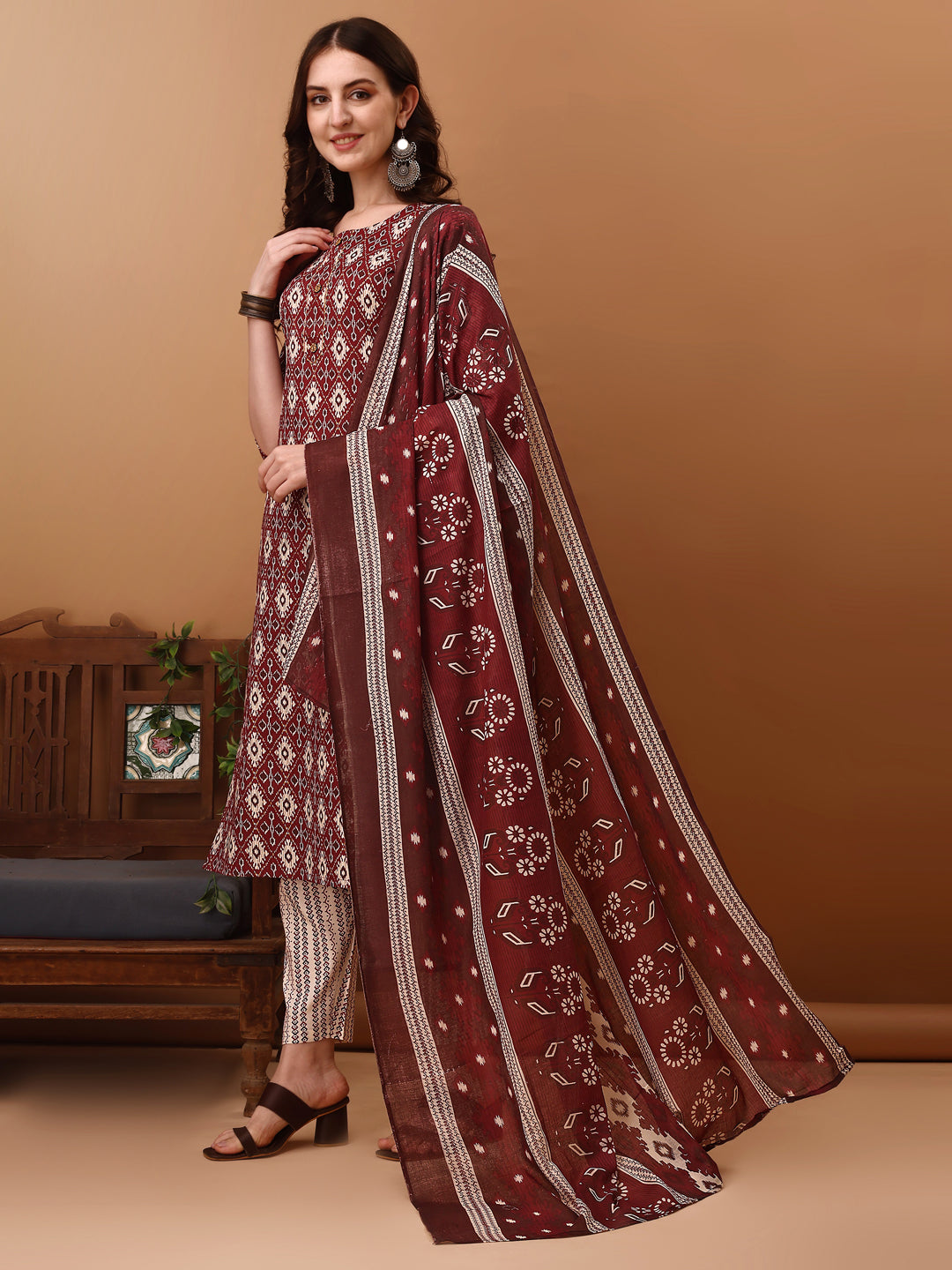 Ethnic Motifs Printed Kurta with Pant & dupatta