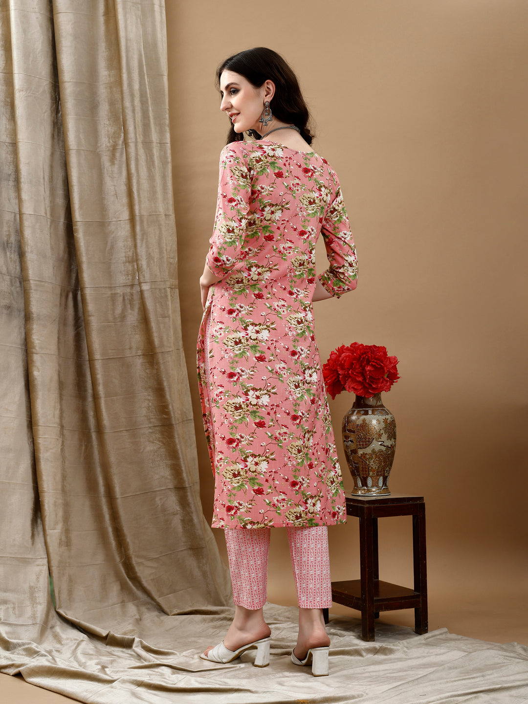 Floral Printed Kurta with pant & dupatta