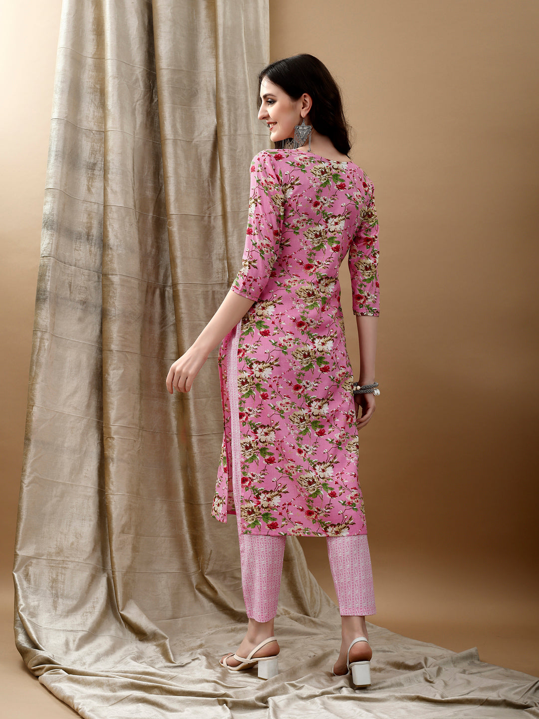 Floral Printed Kurta with pant & dupatta