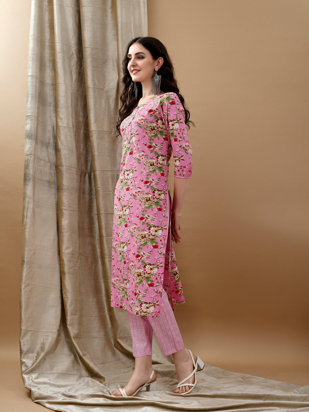 Floral Printed Kurta with pant & dupatta