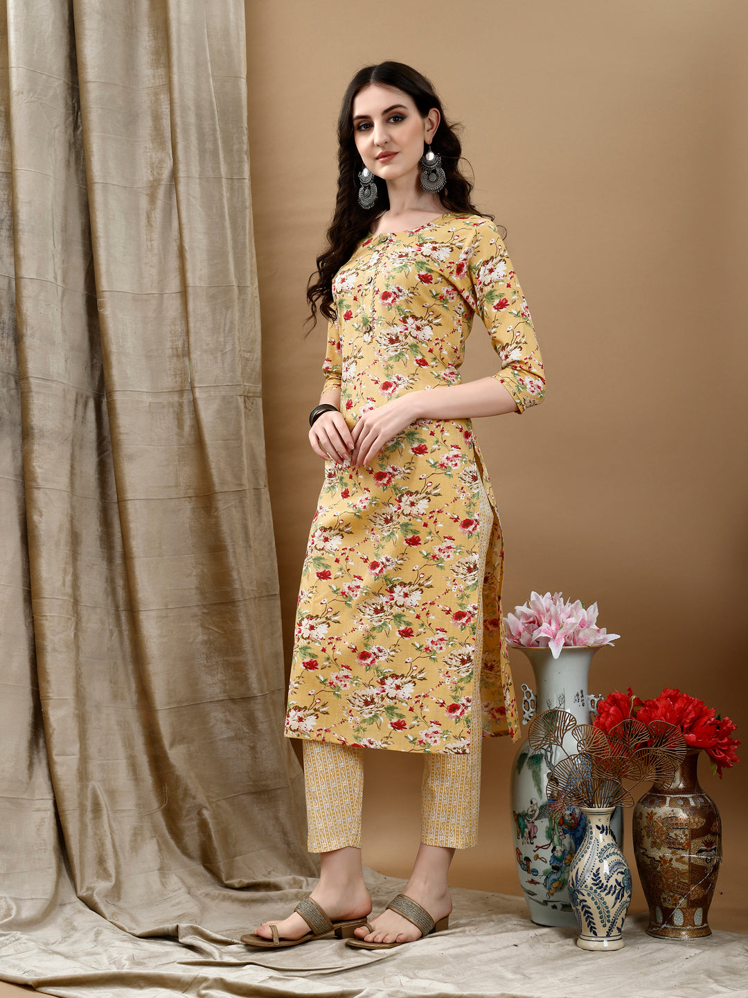 Floral Printed Kurta with pant & dupatta