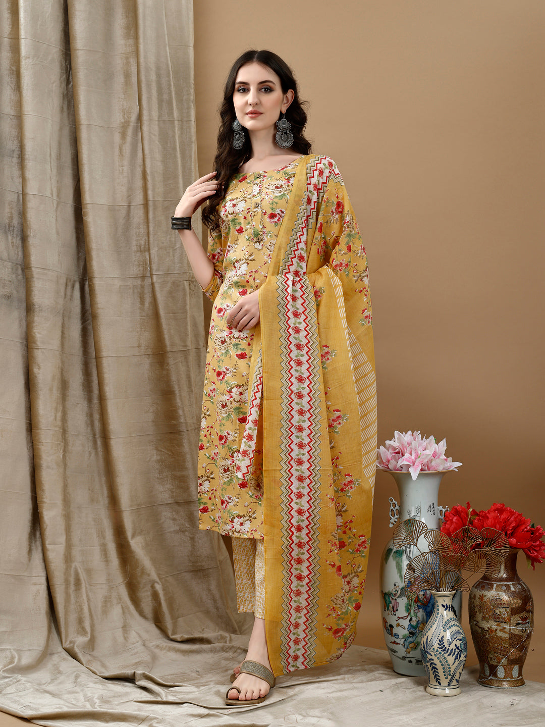 Floral Printed Kurta with pant & dupatta