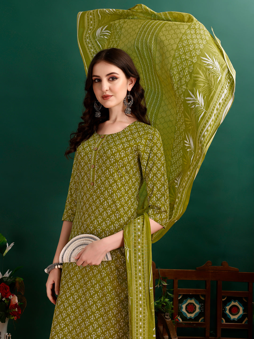 Ethnic Motifs Printed Kurta with pant & Dupatta