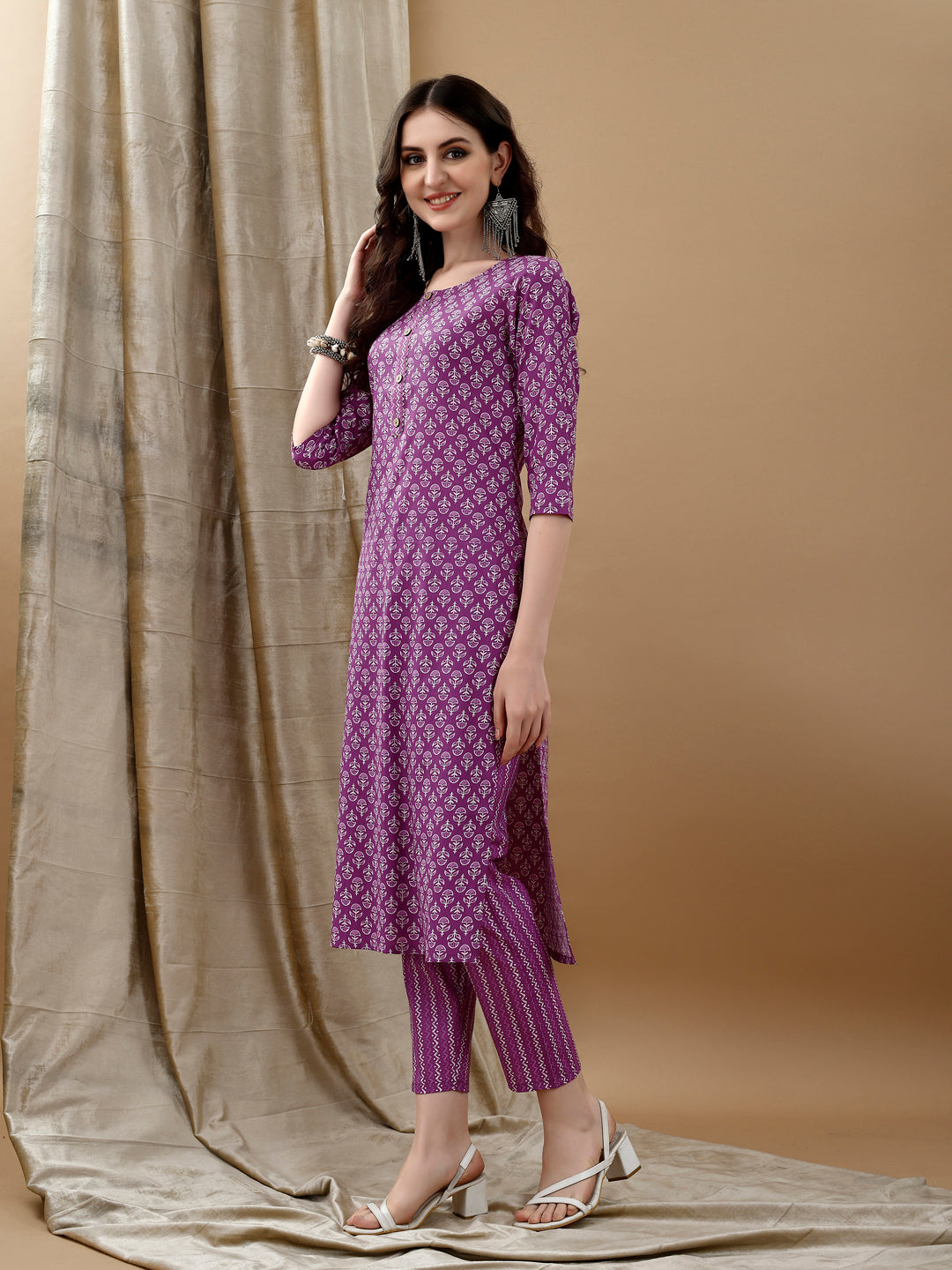 Ethnic Motifs Printed Kurta with pant & Dupatta