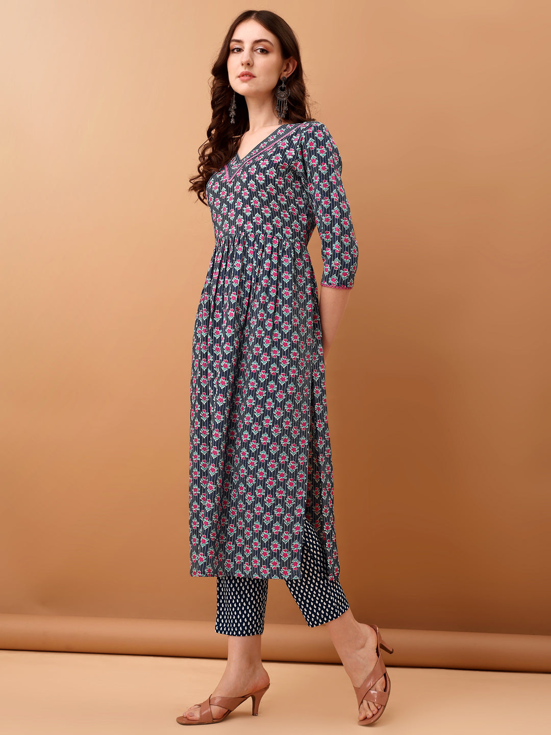 Nyra Cut Ethnic Motifs Printed Kurta with pant & dupatta